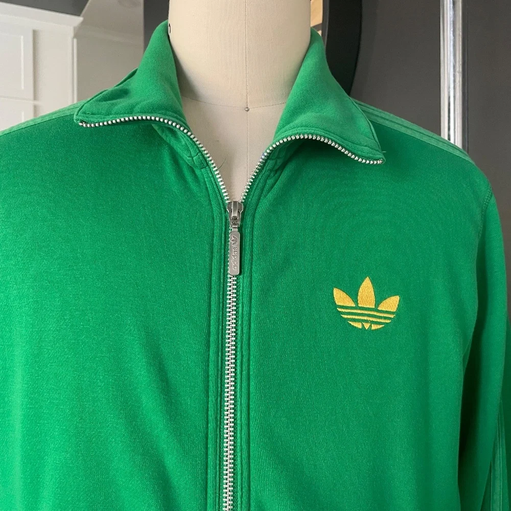 Adidas Vintage Green Cotton Blend Men's‎ Sweatshirt with Original Logo, Medium